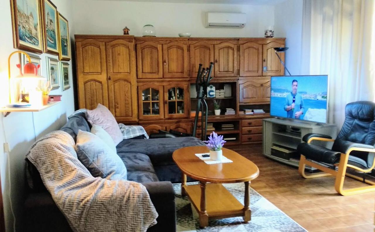Apartman Tonka Kaštela 外观 照片